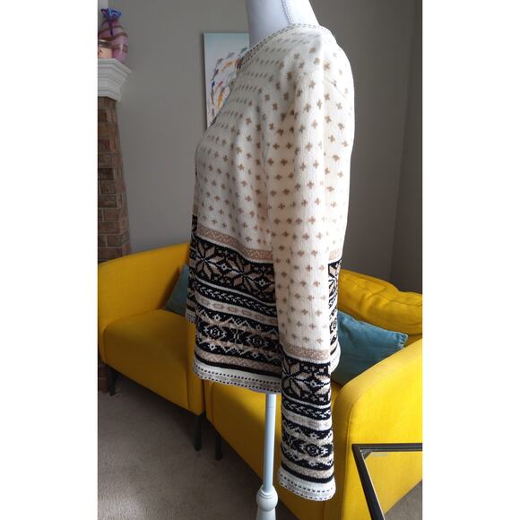 Women's Fair Isle Nordic sweater cardigan w/ornate silver clasps size S/M soft - Picture 6 of 8